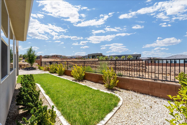 Photo 60 for MLS #2119152 at 402 S Cecita Way