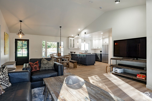 Photo 17 for MLS #2119154 at 2555 S 3600 West