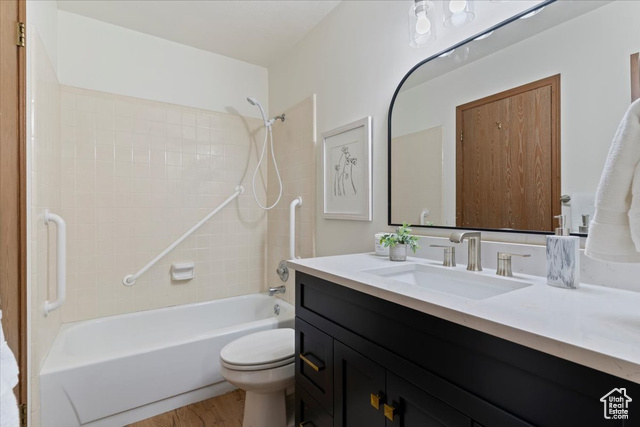 Photo 18 for MLS #2119155 at 3046 W 4850 South