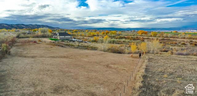 Photo 54 for MLS #2119157 at 2101 E Goose Ranch Rd