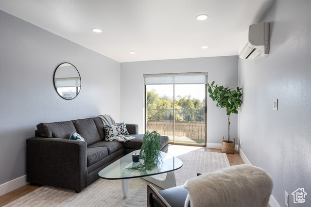 Photo 3 for MLS #2119159 at 339 E 600 South #1412