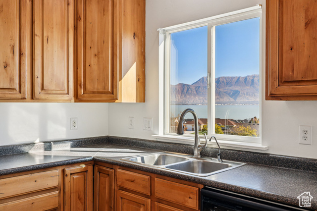 Photo 9 for MLS #2119160 at 3766 S Lake Mountain Dr