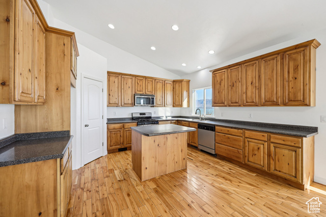 Photo 22 for MLS #2119160 at 3766 S Lake Mountain Dr