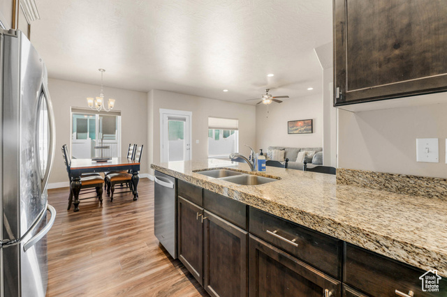 Photo 4 for MLS #2119161 at 7401 N Hutch Ln