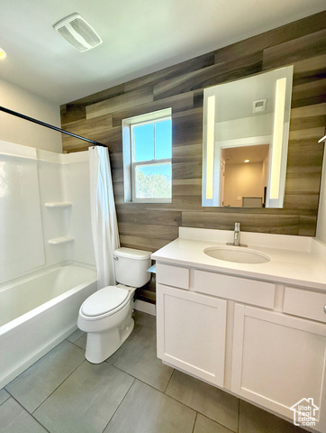 Photo 29 for MLS #2119165 at 1022 W Painted Horse Ln