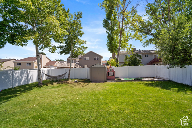 Photo 4 for MLS #2119169 at 5557 W Joshua Cir