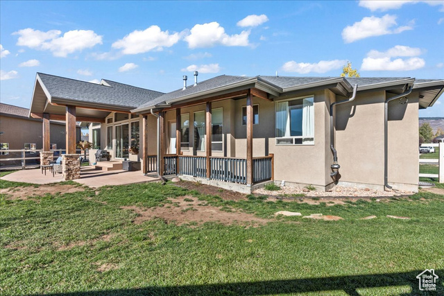 Photo 42 for MLS #2119171 at 823 W Summit Haven Cir