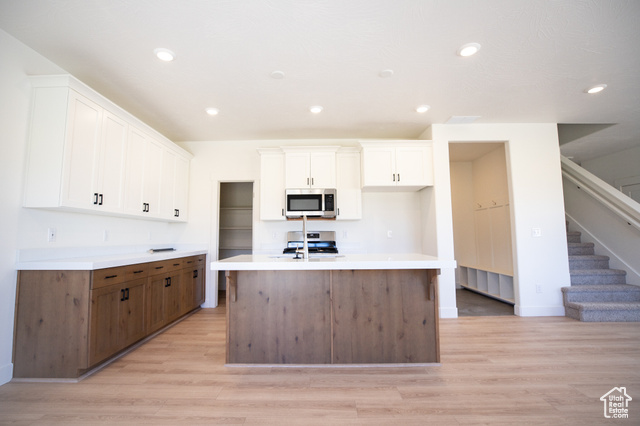 Photo 3 for MLS #2119174 at 1084 N 1020 West