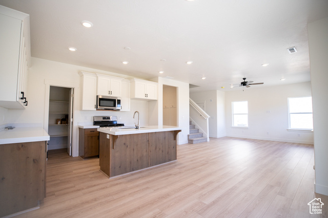 Photo 2 for MLS #2119174 at 1084 N 1020 West