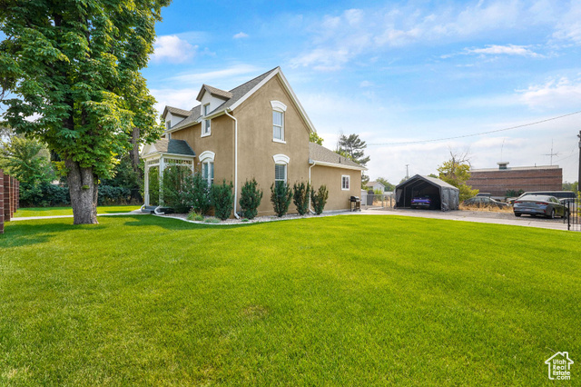 Photo 2 for MLS #2119176 at 590 S 600 West