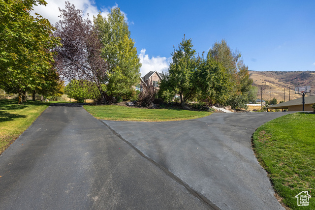 Photo 6 for MLS #2119178 at 2960 N Ridge View Dr