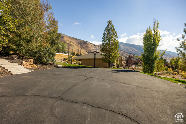 Photo 5 for MLS #2119178 at 2960 N Ridge View Dr