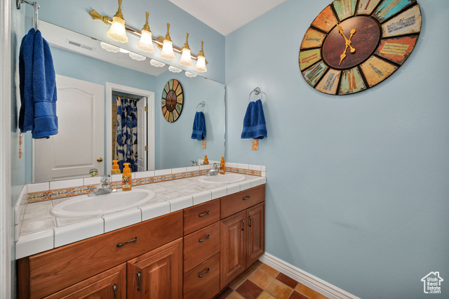 Photo 40 for MLS #2119178 at 2960 N Ridge View Dr