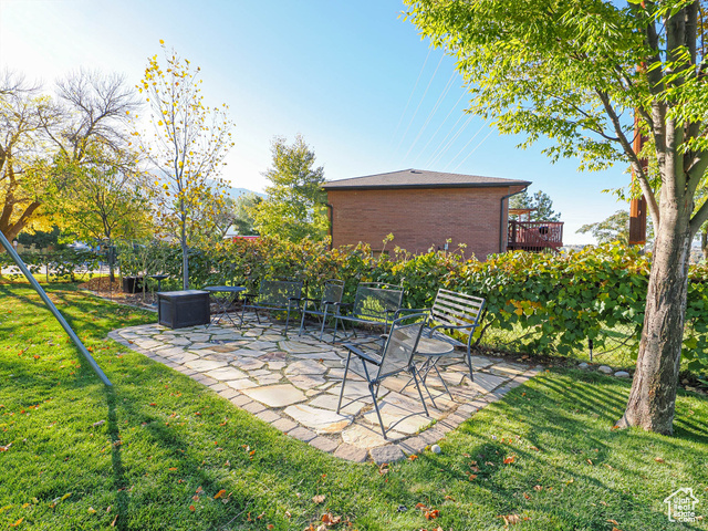 Photo 9 for MLS #2119179 at 7820 S Nantucket Dr