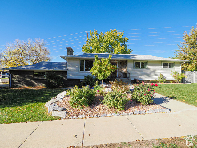 Photo 2 for MLS #2119179 at 7820 S Nantucket Dr