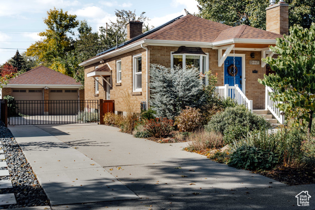 Photo 2 for MLS #2119187 at 2214 S 1800 East