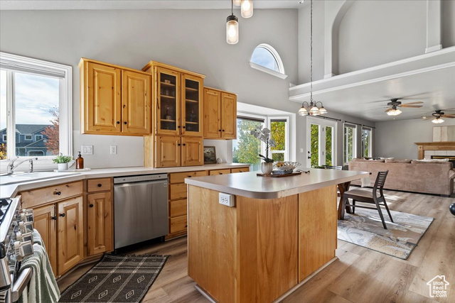 Photo 14 for MLS #2119196 at 9 W 2150 North