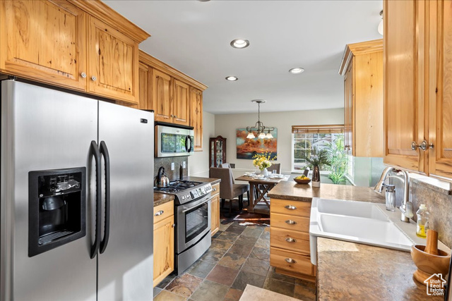 Photo 16 - 7598 S Jefferson St, Midvale UT 84047