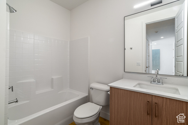 Photo 16 for MLS #2119203 at 2762 W Silver Cholla Ln #31