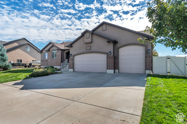 Photo 34 for MLS #2119211 at 2241 W 2475 North