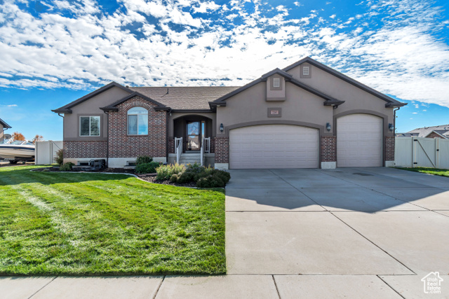 2241 W 2475 N, Clinton UT 84015