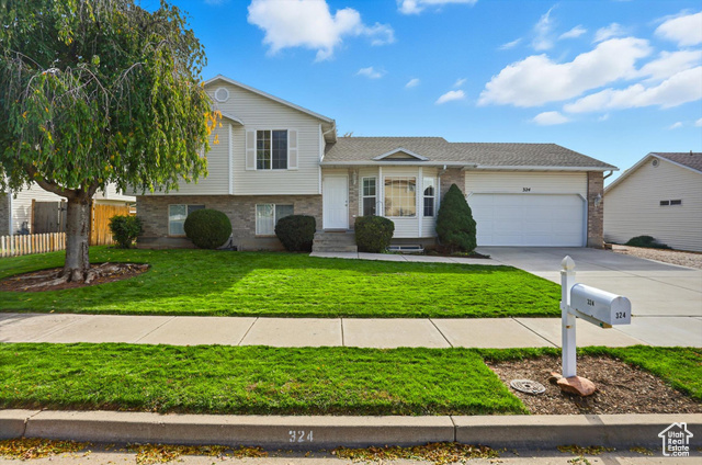 Photo 2 for MLS #2119215 at 324 E 1325 North