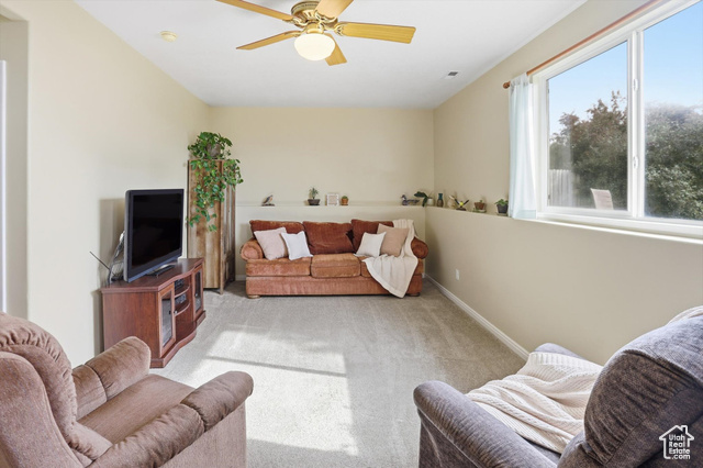 Photo 10 for MLS #2119215 at 324 E 1325 North