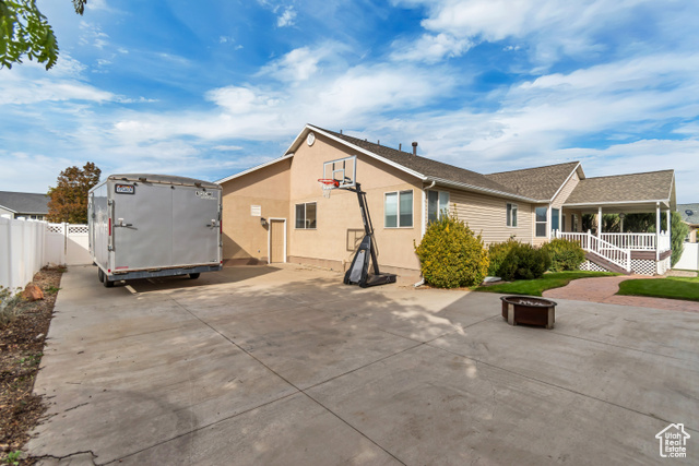 Photo 10 for MLS #2119217 at 5233 W Autumn Creek Dr