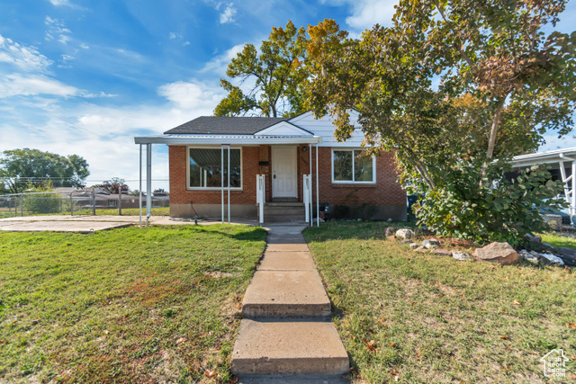 5289 S 2200 W
                     MLS #2119223