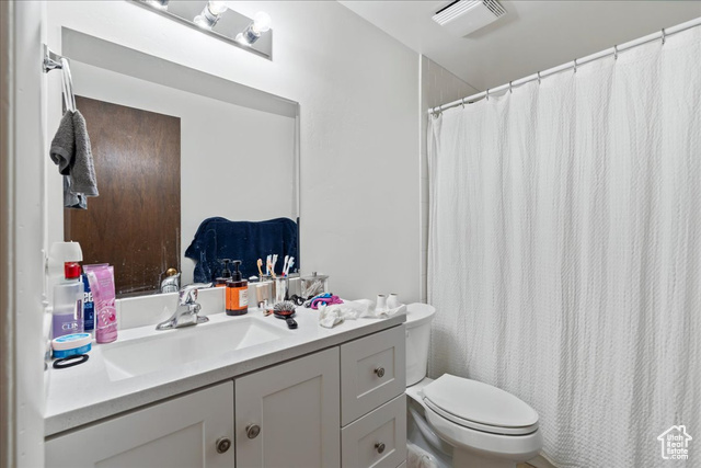 Photo 10 for MLS #2119231 at 815 E Whitemaple Way
