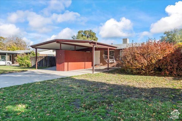Photo 3 for MLS #2119231 at 815 E Whitemaple Way
