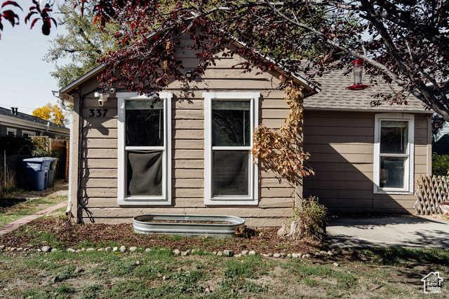Photo 2 for MLS #2119235 at 337 N Marion St