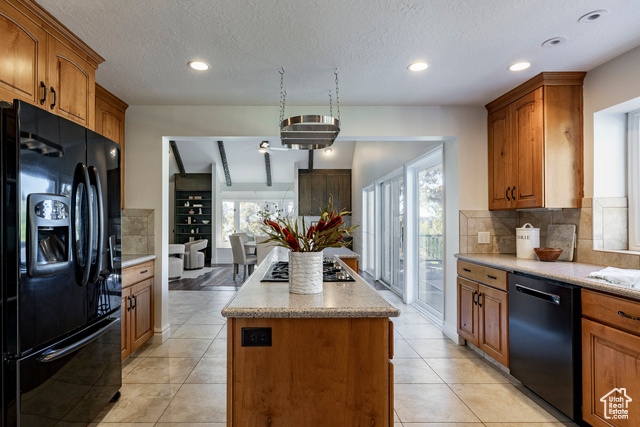 Photo 50 for MLS #2119237 at 388 Quail Run Rd