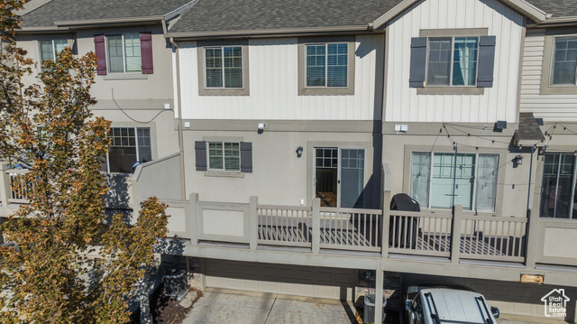 Photo 11 for MLS #2119239 at 927 N Independence Ave