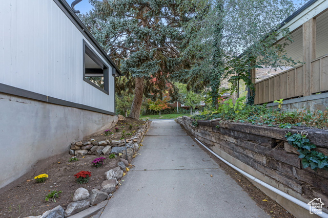 Photo 36 for MLS #2119240 at 1175 N Locust Ln