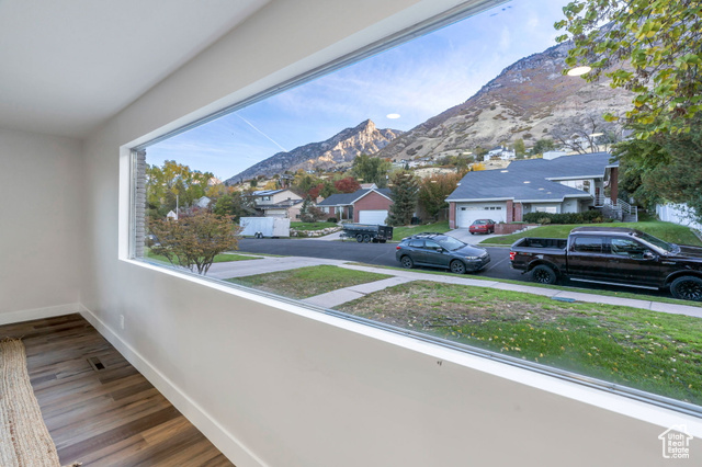 Photo 10 for MLS #2119240 at 1175 N Locust Ln