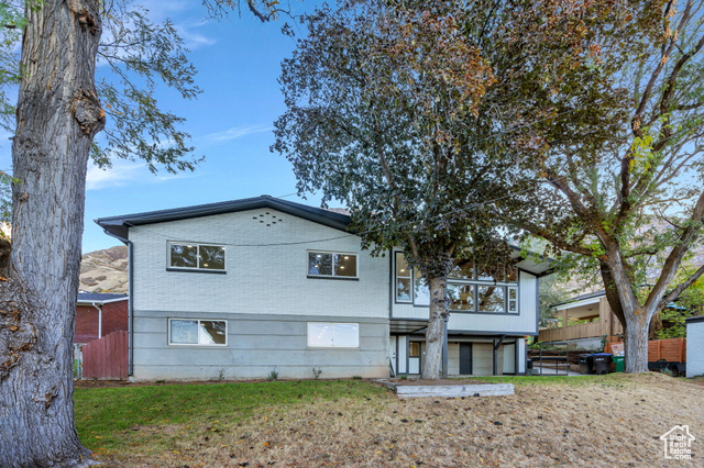 Photo 38 for MLS #2119240 at 1175 N Locust Ln