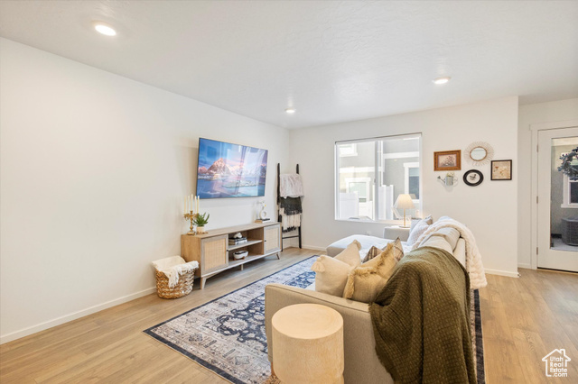 Photo 6 for MLS #2119242 at 3797 S Bald Knoll Dr