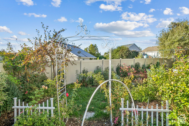 Photo 43 for MLS #2119257 at 213 W Arbor Dr