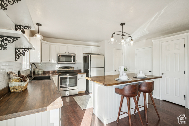 Photo 87 for MLS #2119257 at 213 W Arbor Dr
