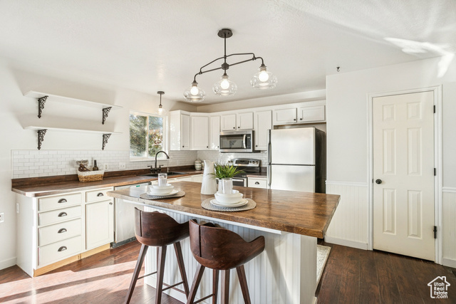 Photo 86 for MLS #2119257 at 213 W Arbor Dr