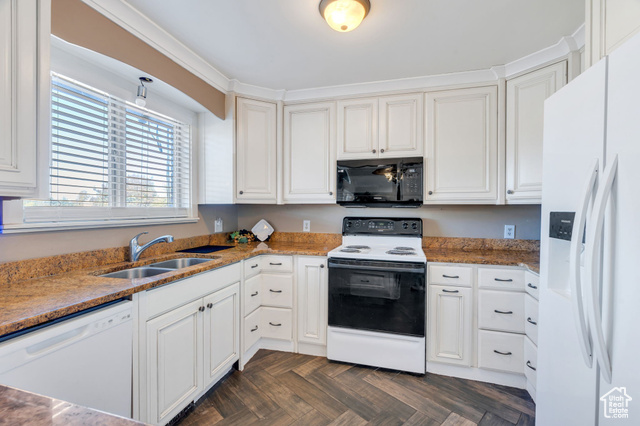 Photo 5 for MLS #2119266 at 4292 S El Camino St