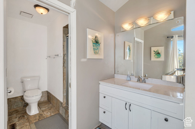 Photo 12 for MLS #2119266 at 4292 S El Camino St