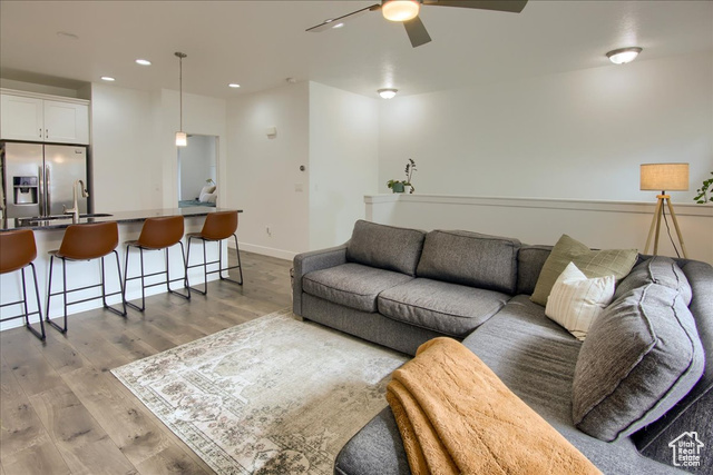 Photo 7 for MLS #2119270 at 1807 W Ikaros Ln