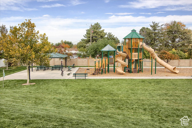 Photo 23 for MLS #2119270 at 1807 W Ikaros Ln