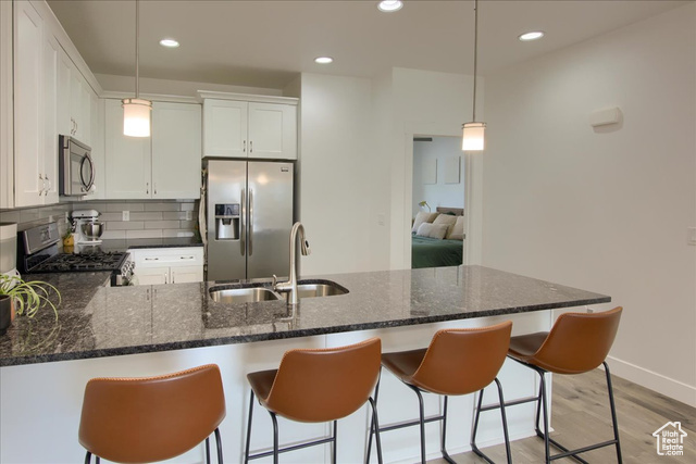 Photo 9 for MLS #2119270 at 1807 W Ikaros Ln