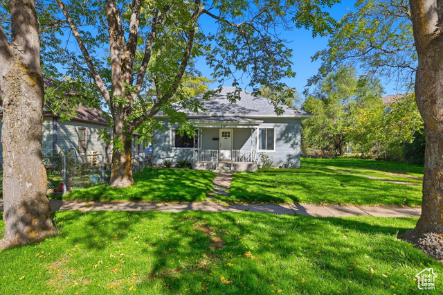 Photo 27 for MLS #2119273 at 840 E 22nd St