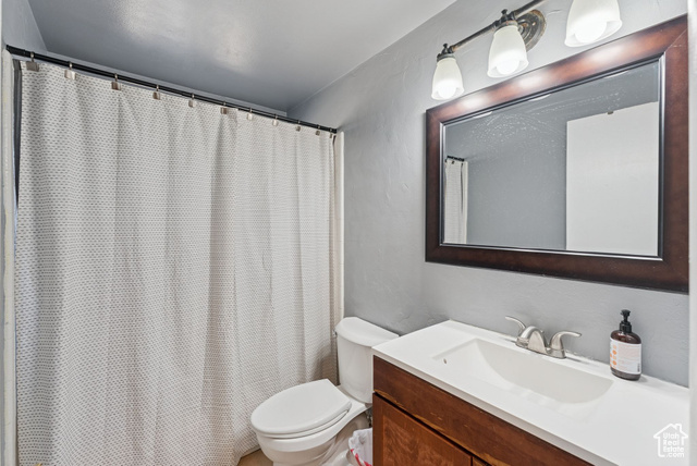 Photo 11 for MLS #2119275 at 2386 W 7680 South