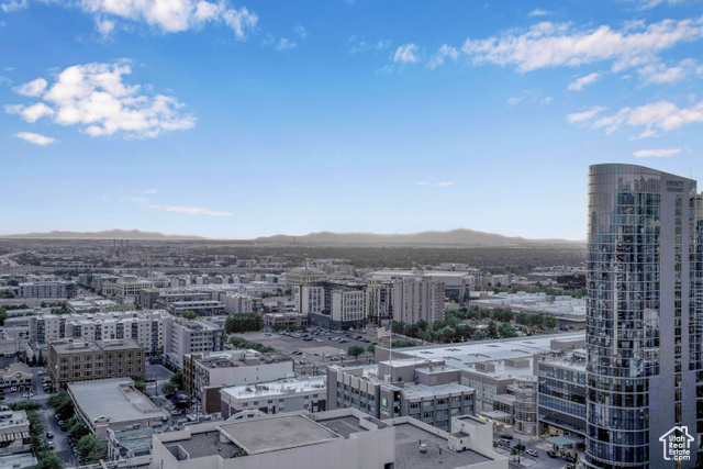 Photo 39 for MLS #2119278 at 44 W Broadway #307S