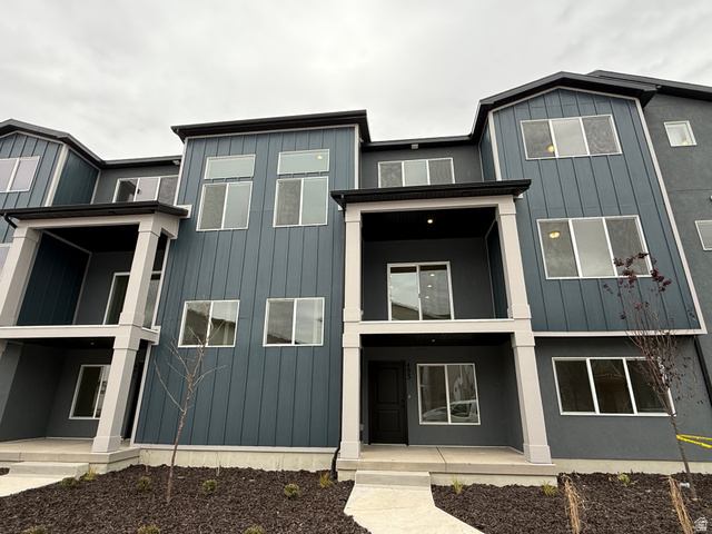 493 S 800 W #403
                     MLS #2119281